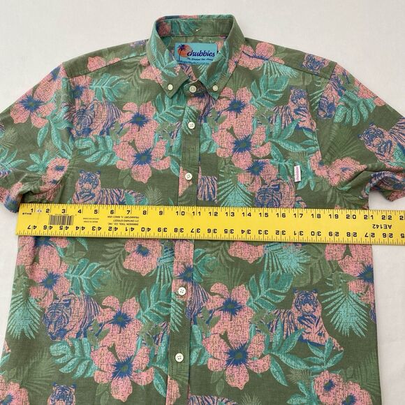 Chubbies Hawaiian Shirt Mens Medium Pink Green Floral Tiger Button Up Aloha - Picture 5 of 7